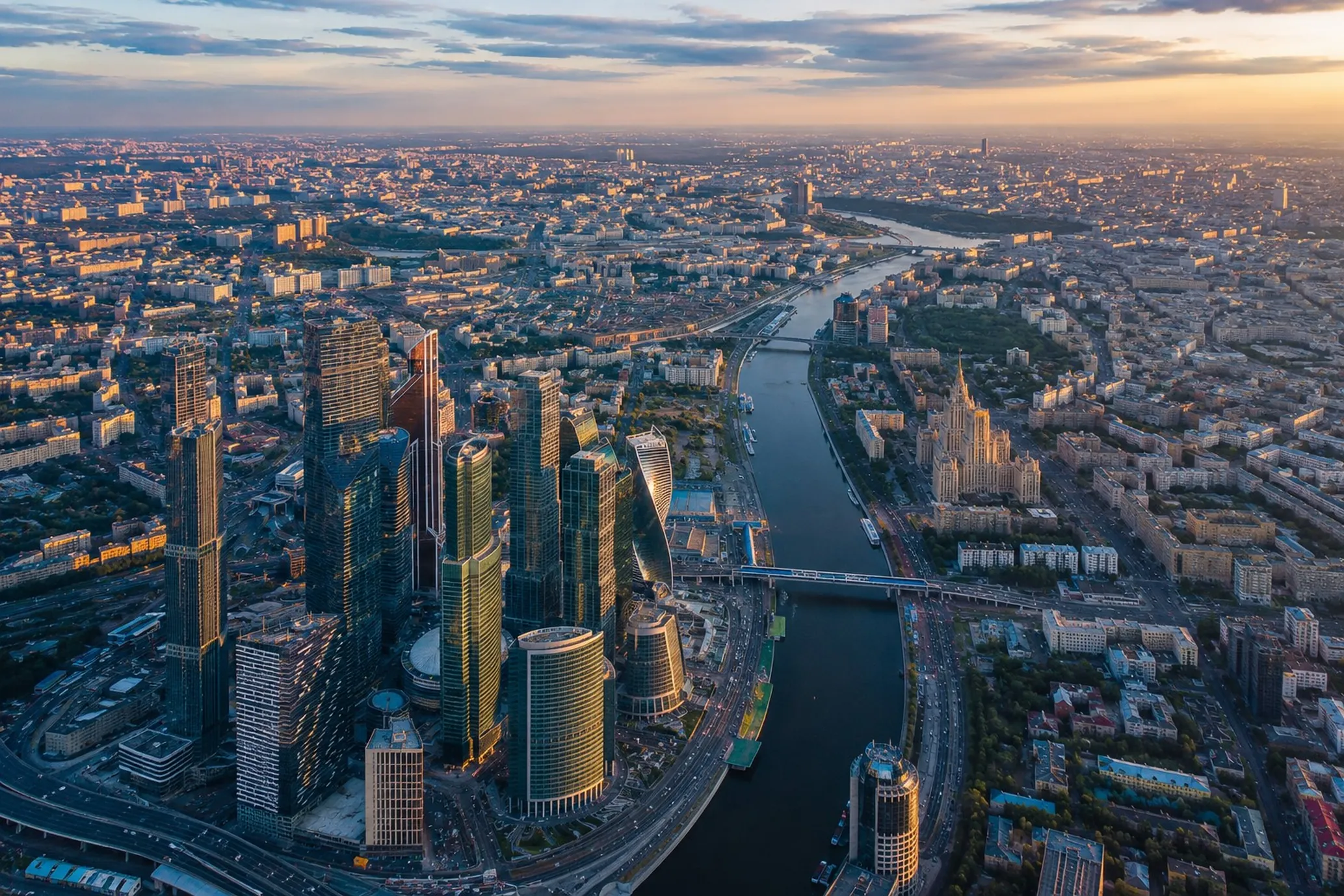 Поисковые запросы Москвы. Подсмотрено у 2ГИС